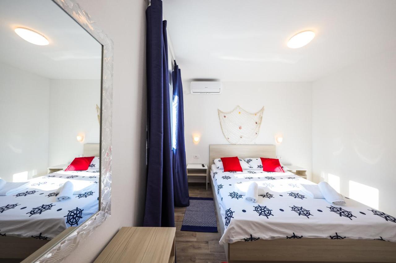1oak rentals Vir Buitenkant foto